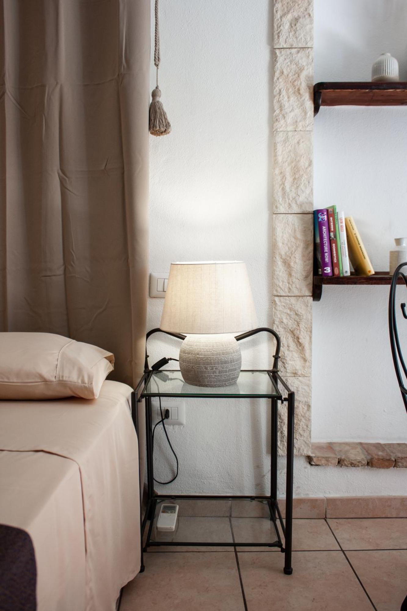Castello'S Rooms Кальяри Экстерьер фото